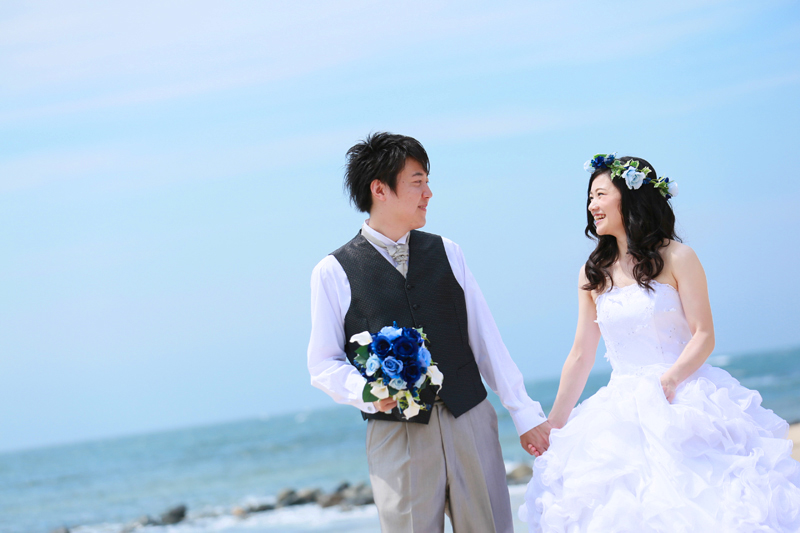 福岡 前撮り 洋装 海 森 婚礼写真 志賀島 砂浜