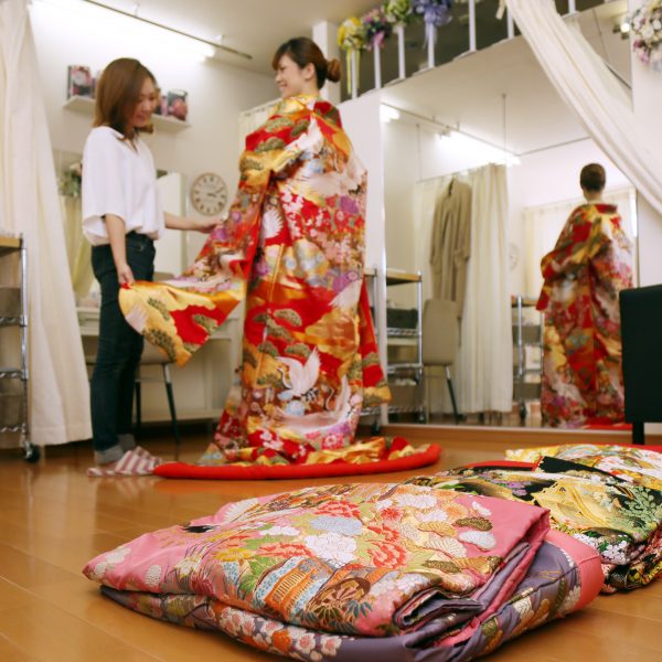 神前式・神社結婚式を挙げるならスタジオフィールへ