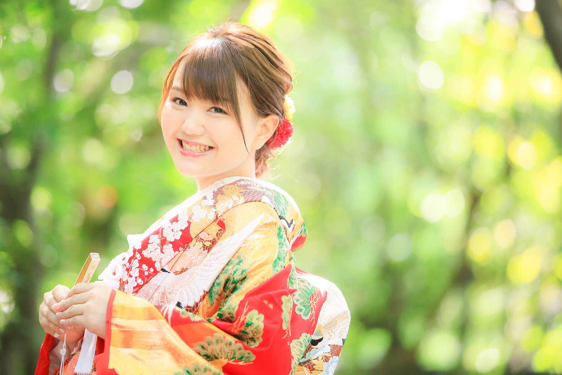 【花嫁衣裳】引き振袖 新婦 結婚式 挙式 披露宴 前撮り 緑地 雲 御所車 引き振袖レンタル 結婚式 フォトウェディング 新婦和装 紋付きセット